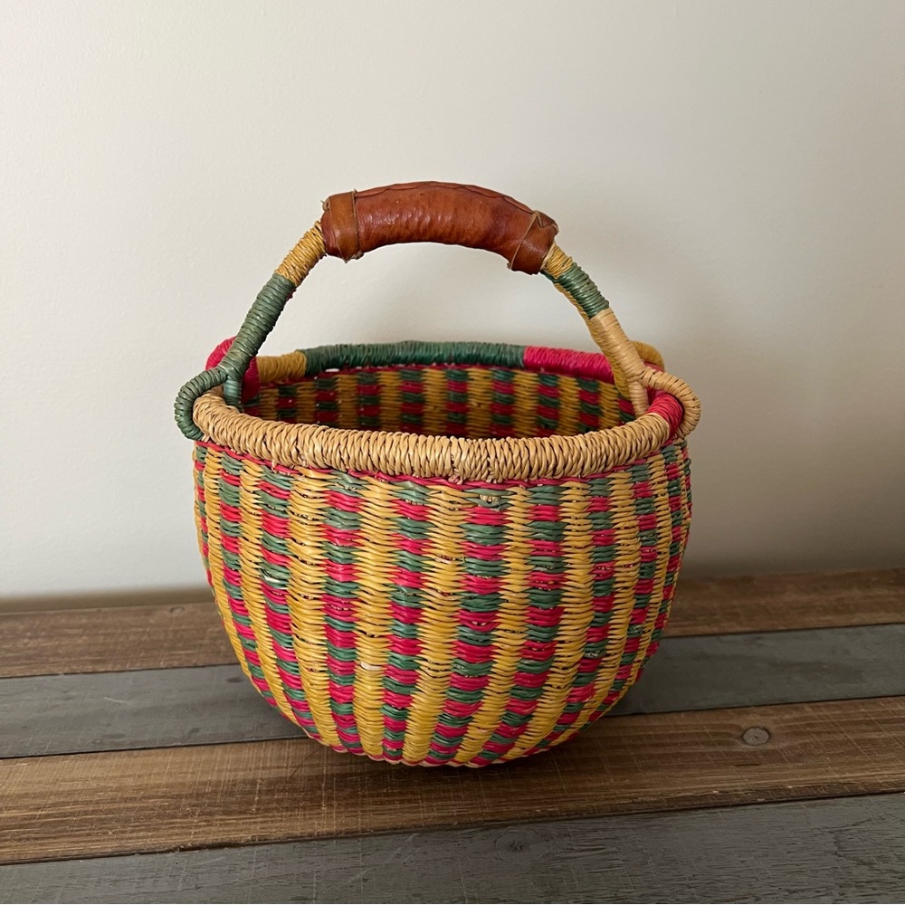 Vintage Multicolored African Bolga Basket Handwoven with Leather Handle